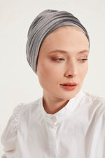 Grey velvet turban - Haneenalsaify