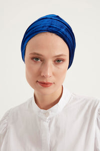 Dark blue velvet turban - Haneenalsaify