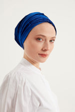 Dark blue velvet turban - Haneenalsaify