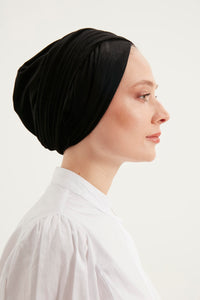 Black velvet turban - Haneenalsaify